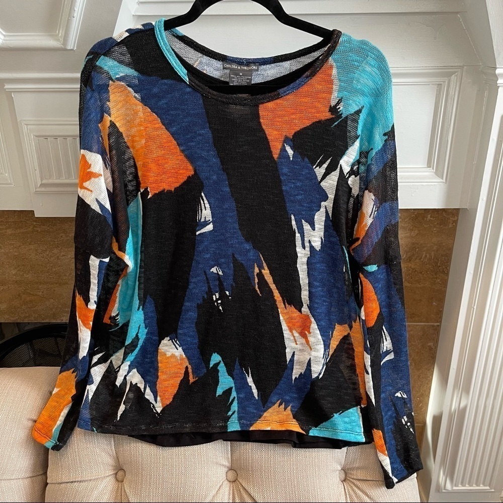 AJ: NWT Chelsea & Theodore Printed Pullover Knit Top w Built in Tank Top